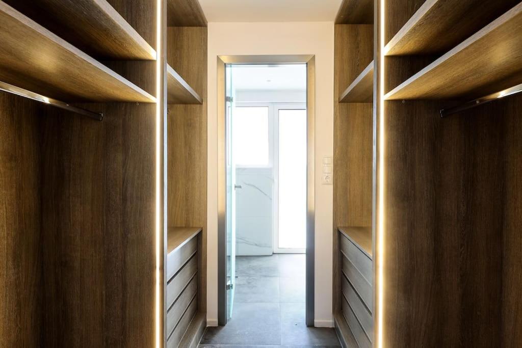 Blue Delta Apartment Palaio Faliro Athens Exterior photo