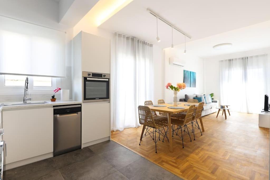 Blue Delta Apartment Palaio Faliro Athens Exterior photo